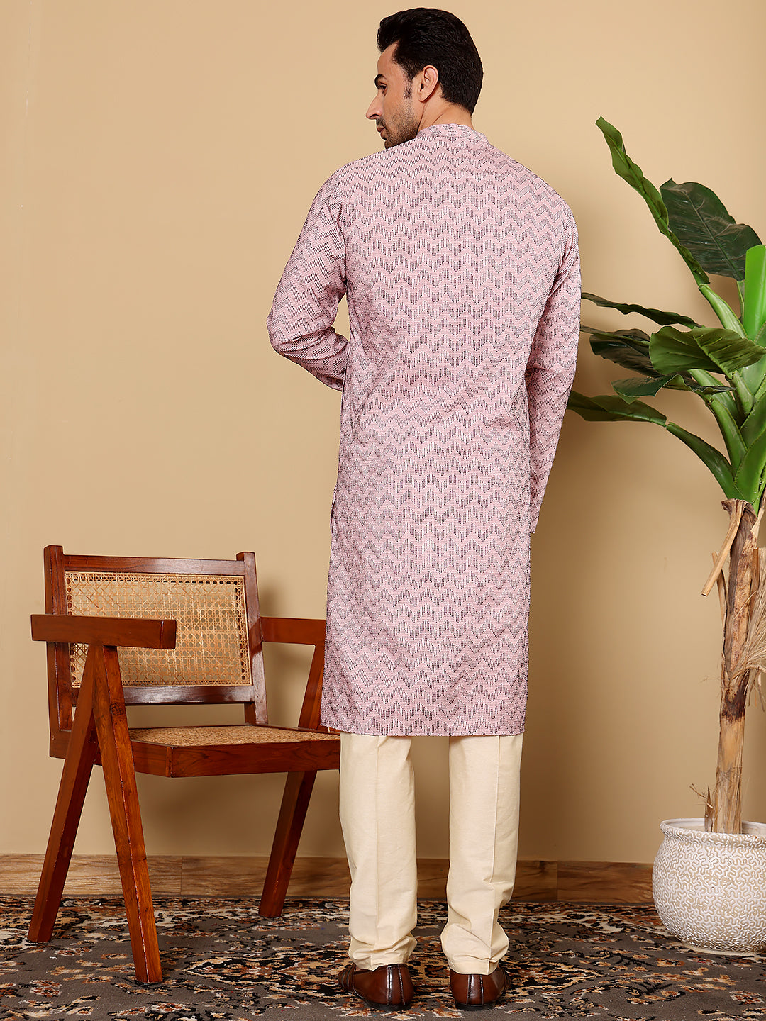 MULTI SHADES Men's Long Sleeve Mandarin Collar Elegant Pink Straight Cotton Kurta With Embroidery | Grocsy