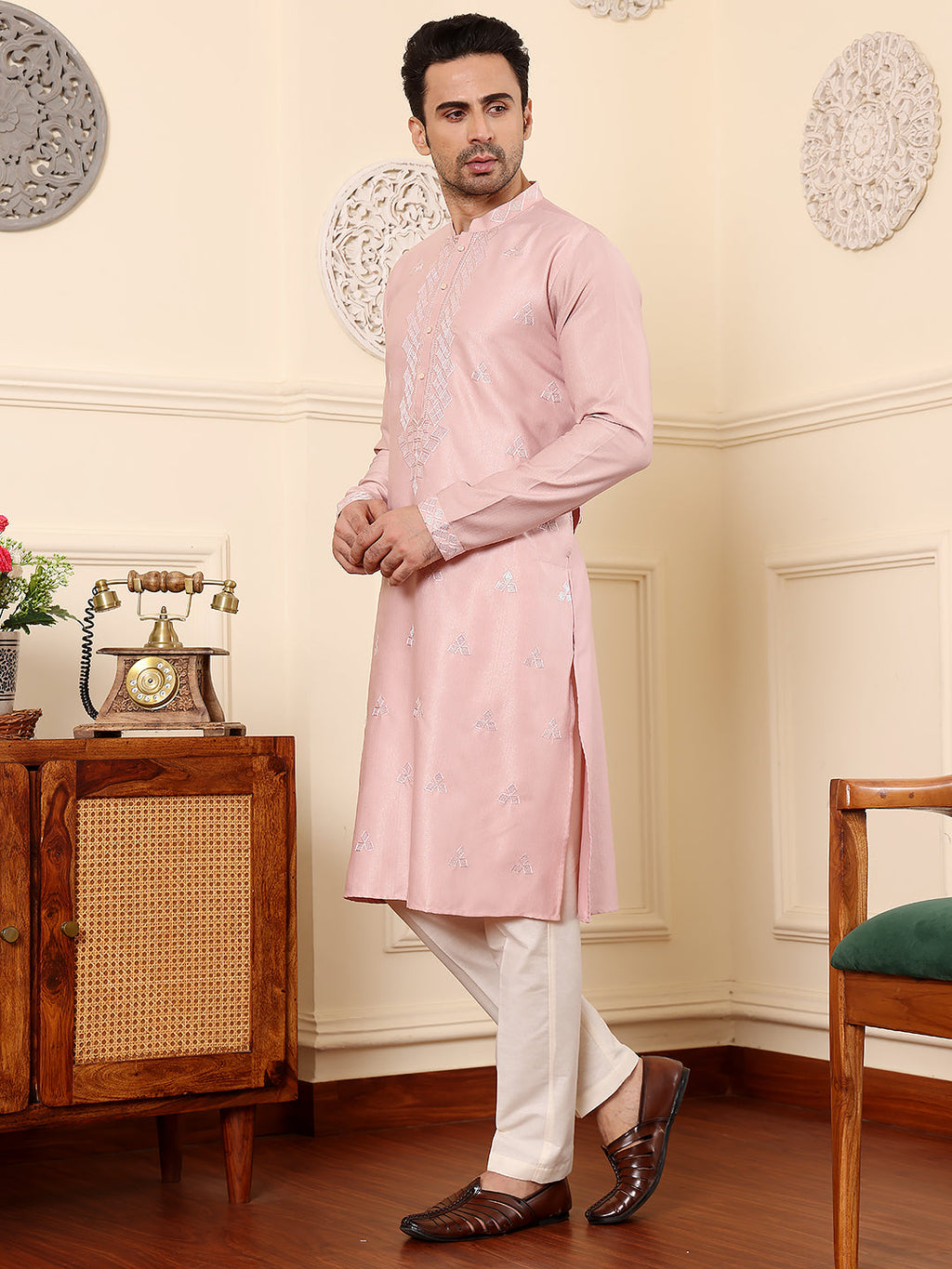 MULTI SHADES Men's Long Sleeve Mandarin Collar Pink Straight Viscose Silk Kurta With Embroidered Neckline And Motifs | Grocsy