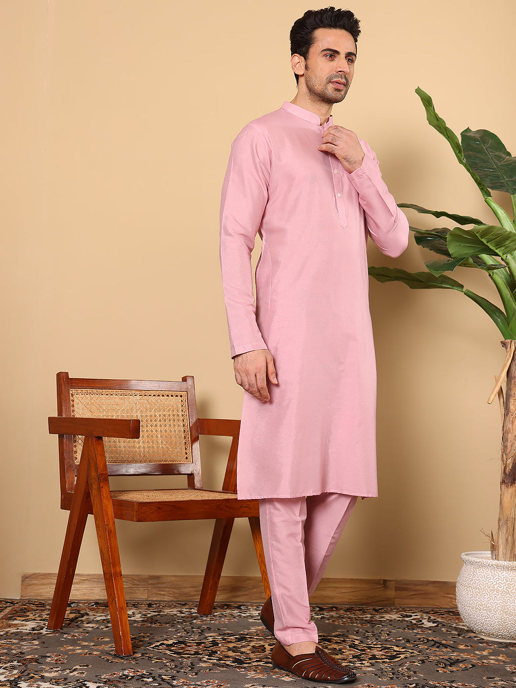 MULTI SHADES Men's Long Sleeve Pink Straight Viscose Silk Kurta With Slub Effect And Pick Solid Churidar | Grocsy