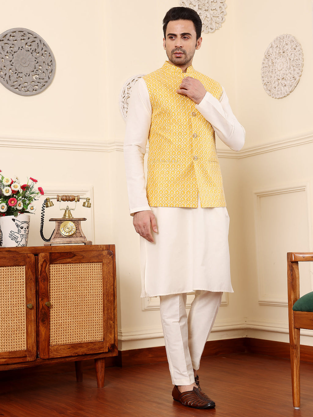 MULTI SHADES Men's Full Sleeve Ivory Kurta Pyjama & Yellow Embroidered Nehru Jacket | Grocsy