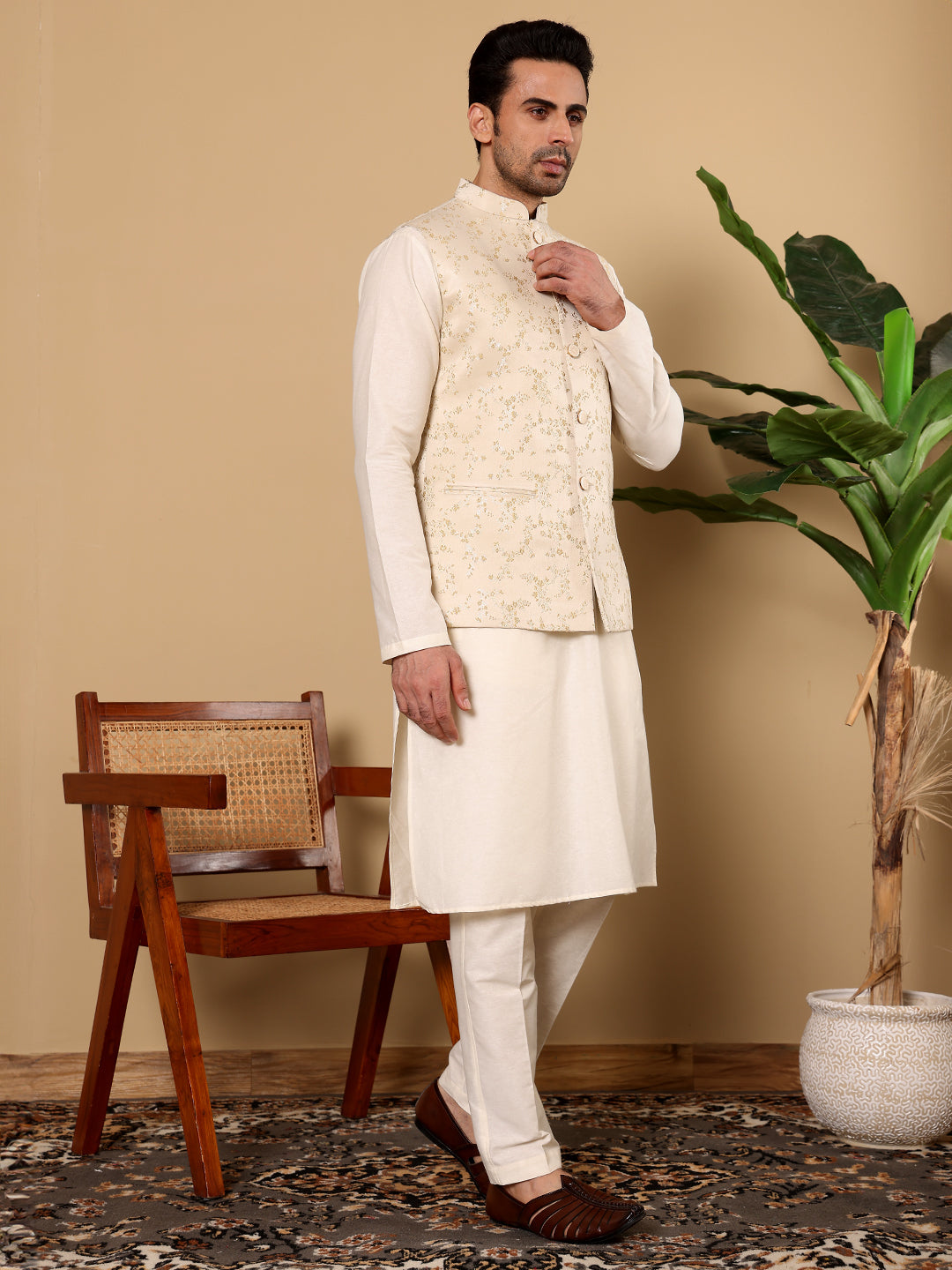 MULTI SHADES Men's Full Sleeve Ivory Kurta Pyjama & Cream Embroidered Nehru Jacket | Grocsy