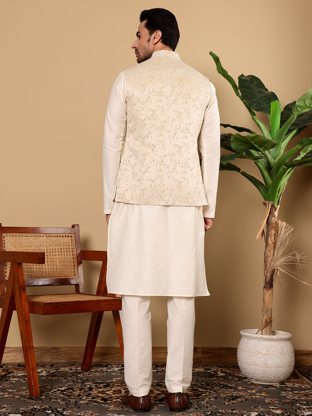 MULTI SHADES Men's Full Sleeve Ivory Kurta Pyjama & Cream Embroidered Nehru Jacket | Grocsy