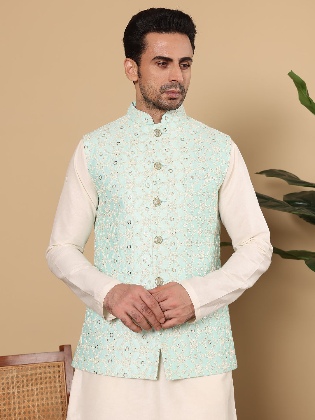 MULTI SHADES Men's Full Sleeve Ivory Kurta Pyjama & Green Embroidered Nehru Jacket | Grocsy