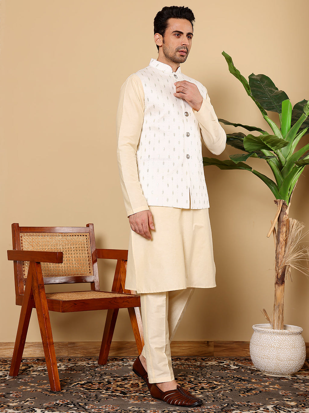 MULTI SHADES Men's Full Sleeve Cream Kurta Pyjama & White Embroidered Nehru Jacket | Grocsy