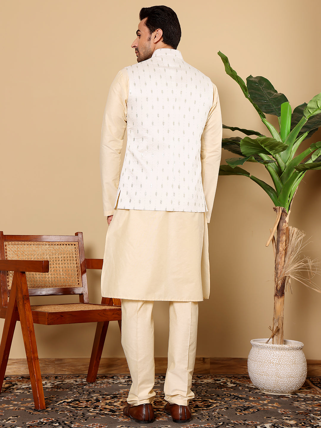 MULTI SHADES Men's Full Sleeve Cream Kurta Pyjama & White Embroidered Nehru Jacket | Grocsy