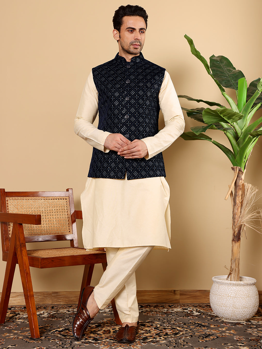 MULTI SHADES Men's Full Sleeve Cream Kurta Pyjama & Black Embroidered Nehru Jacket | Grocsy