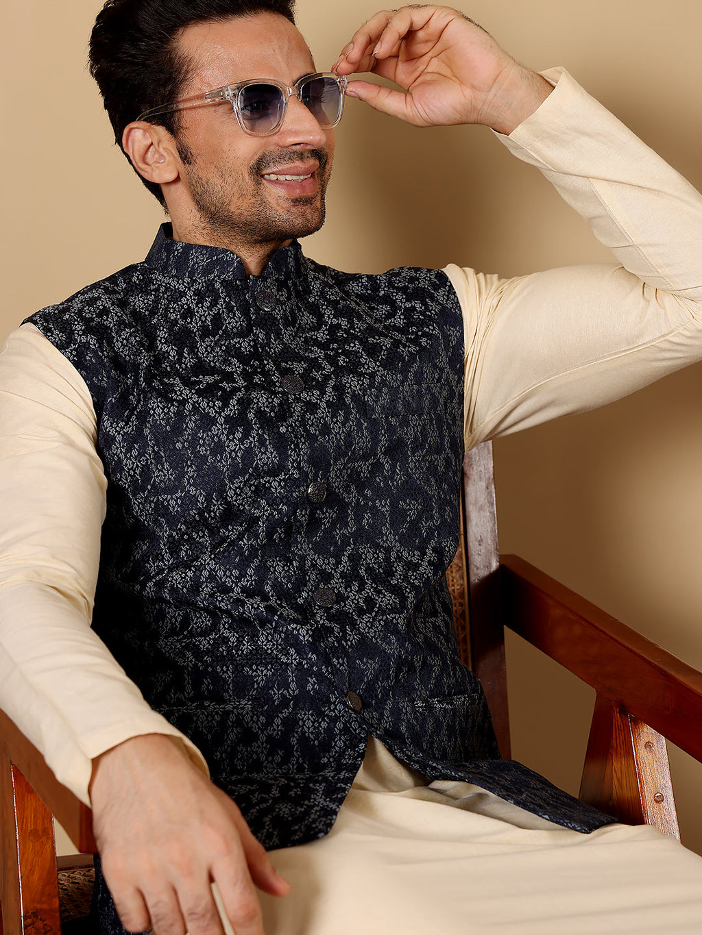 MULTI SHADES Men's Full Sleeve Cream Kurta Pyjama & Blue Embroidered Nehru Jacket | Grocsy