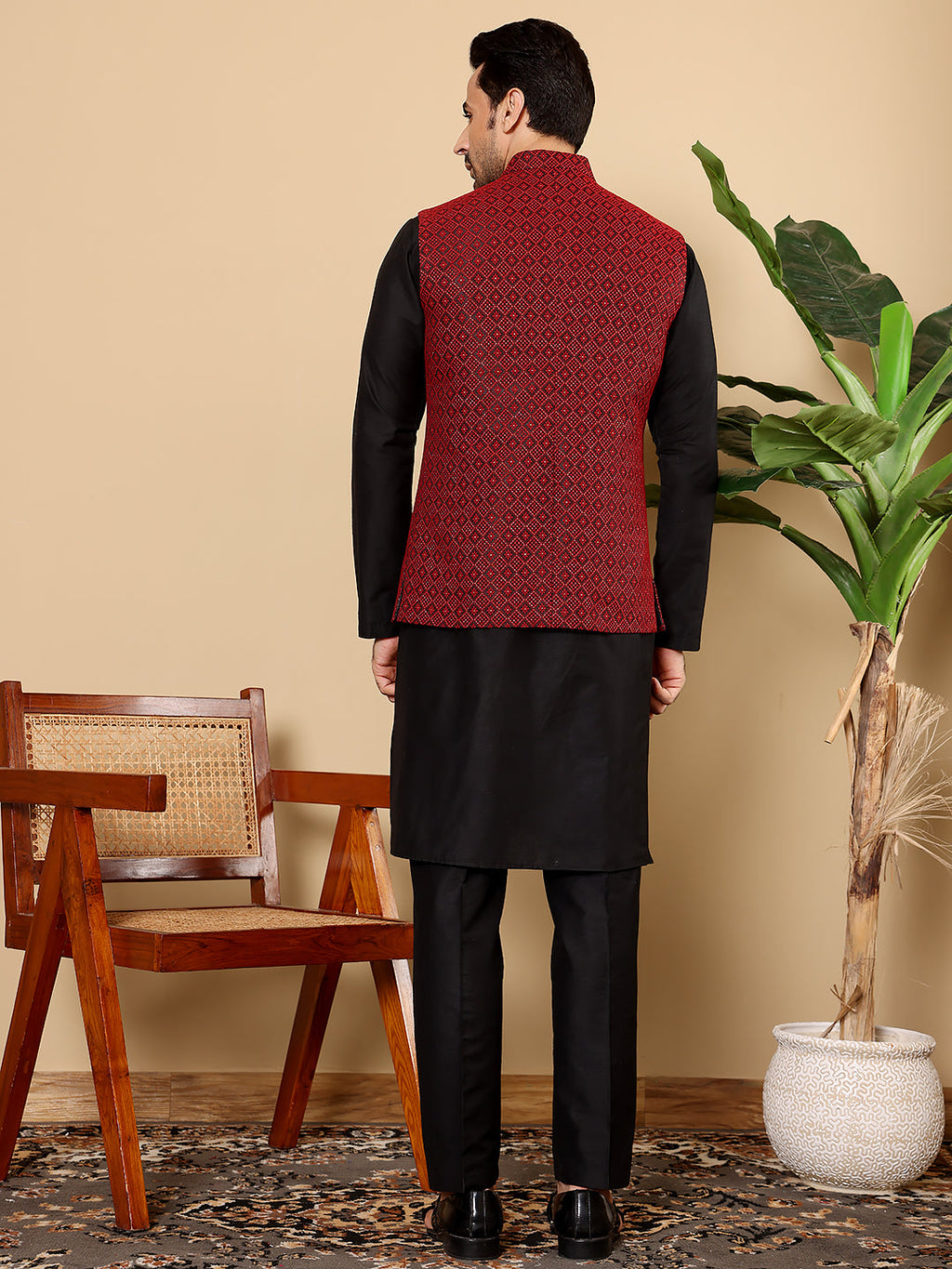 MULTI SHADES Men's Full Sleeve Black Kurta Pyjama & Red Embroidered Nehru Jacket | Grocsy