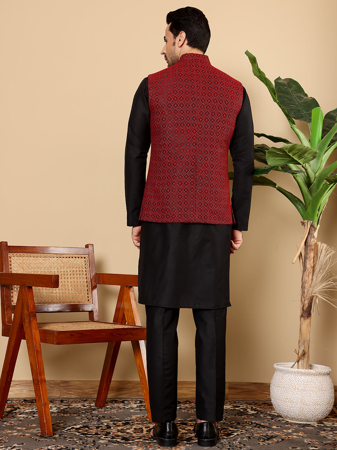 MULTI SHADES Men's Full Sleeve Black Kurta Pyjama & Red Embroidered Nehru Jacket | Grocsy