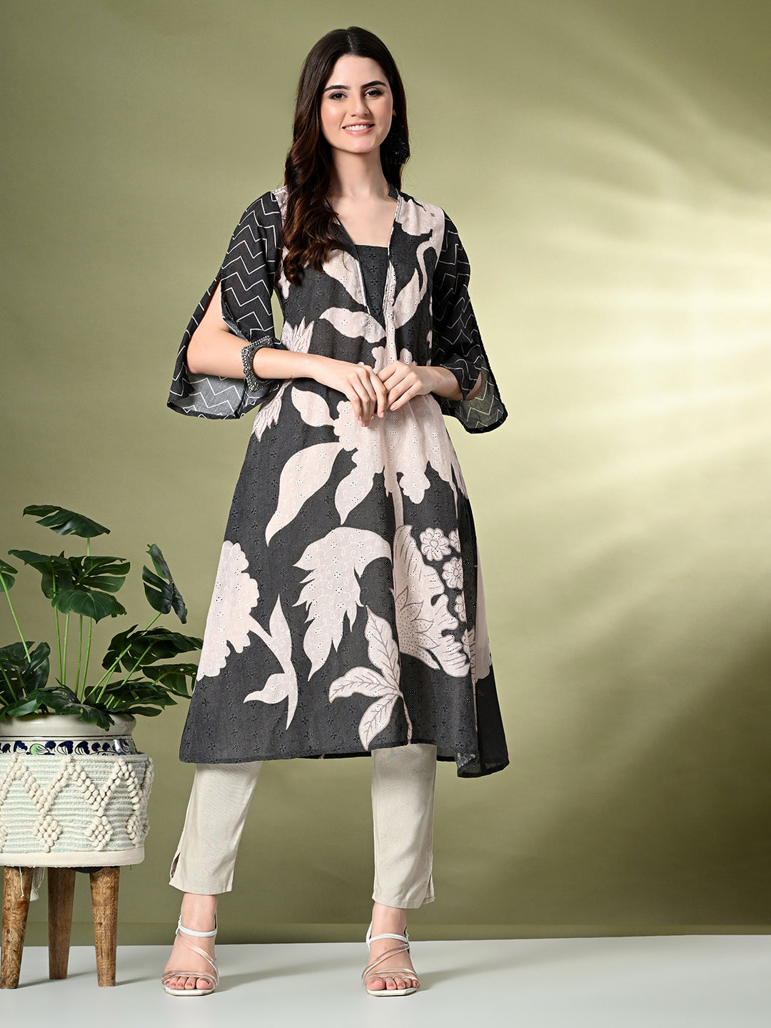 Myshka Women's Hakoba Printed A-Line Kurta in Black Color | Grocsy