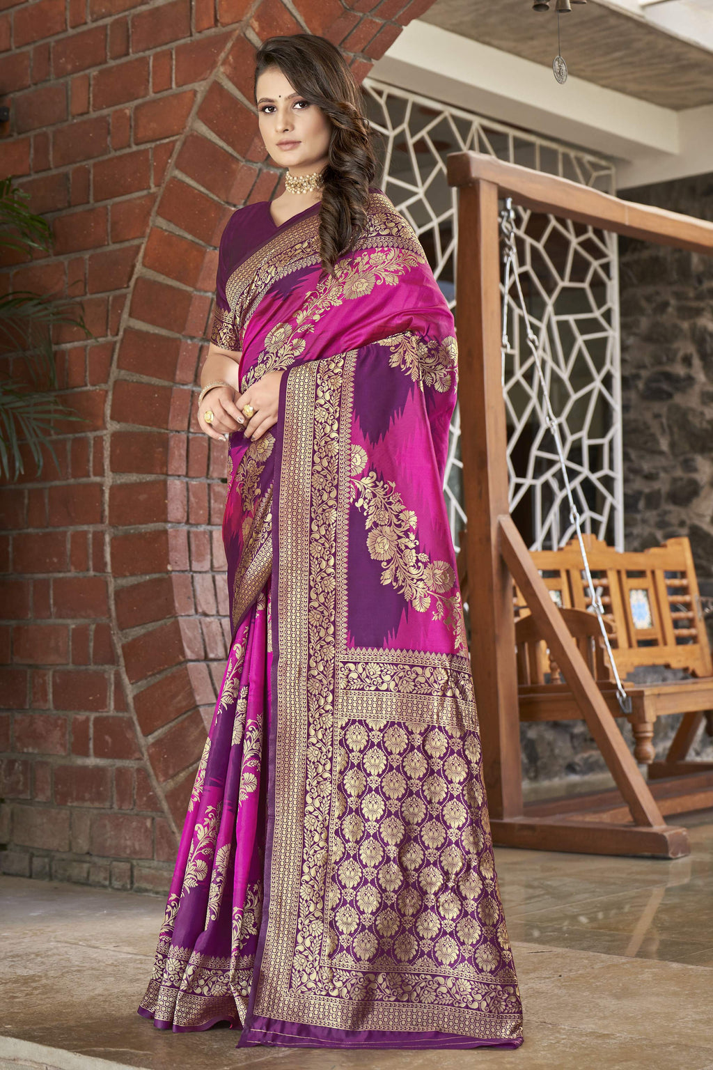 MANOHARI Banarasi Silk Blend Jacquard Work Saree - Purple | Grocsy