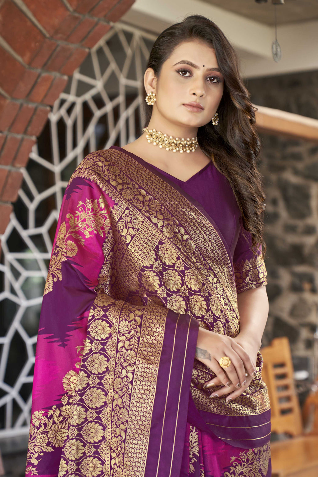 MANOHARI Banarasi Silk Blend Jacquard Work Saree - Purple | Grocsy