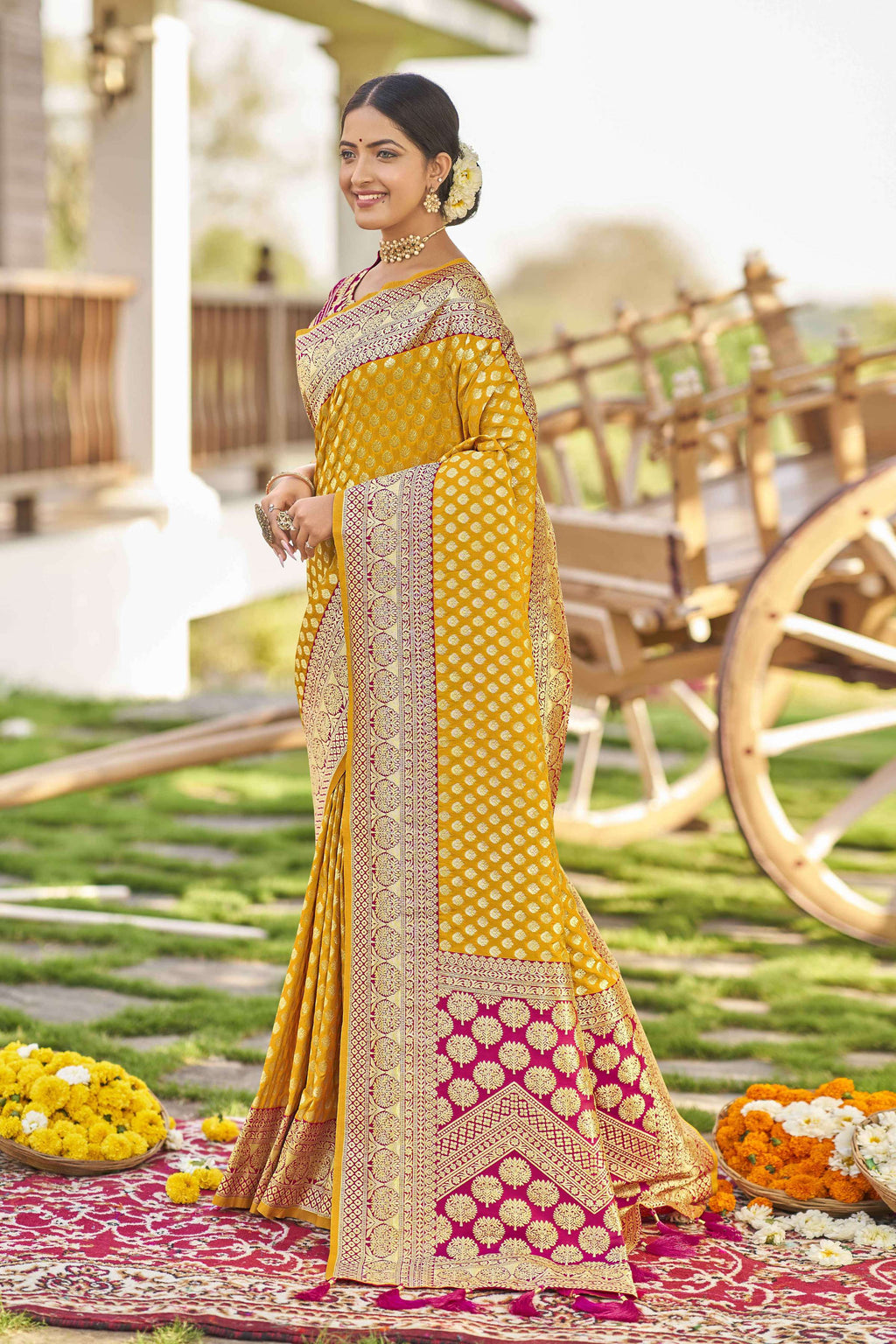 MANOHARI Banarasi Silk Blend Jacquard Work Saree - Yellow | Grocsy