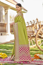 MANOHARI Banarasi Silk Blend Jacquard Work Saree - Green | Grocsy