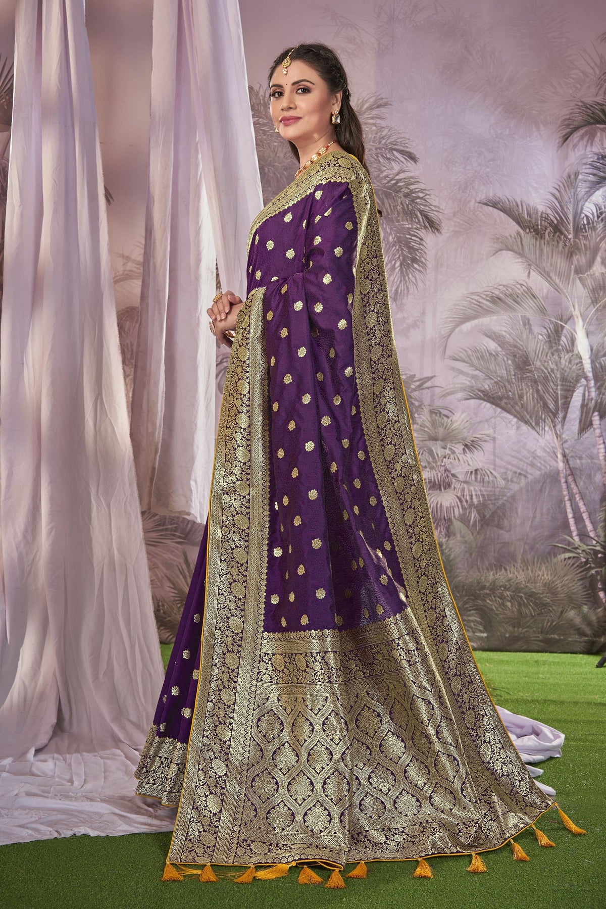 MANOHARI Banarasi Silk Blend Jacquard Work Saree - Purple | Grocsy