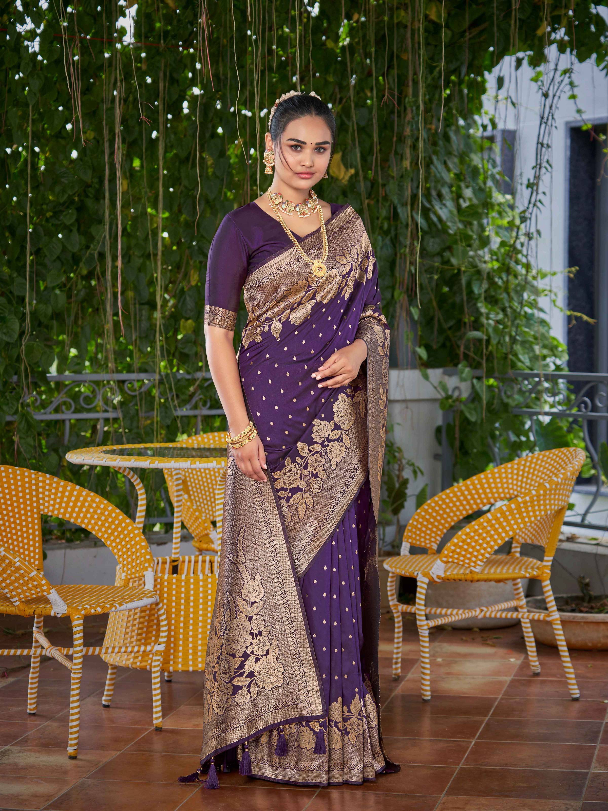 MANOHARI Banarasi Silk Blend Jacquard Work Saree - Purple | Grocsy