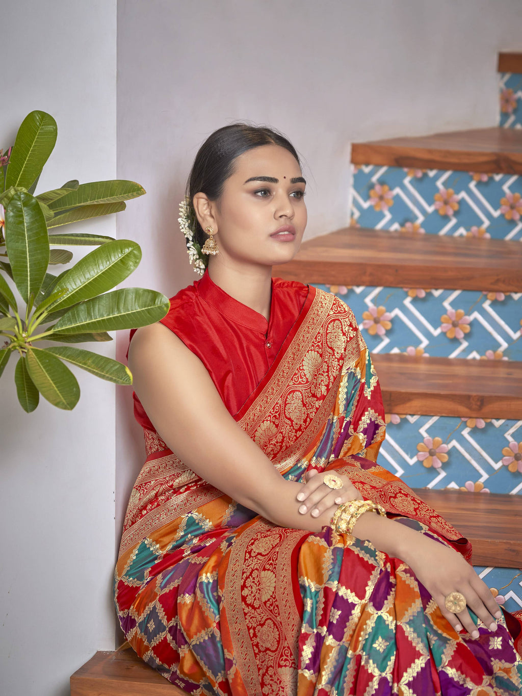 MANOHARI Banarasi Silk Blend Jacquard Work Saree - Yellow | Grocsy