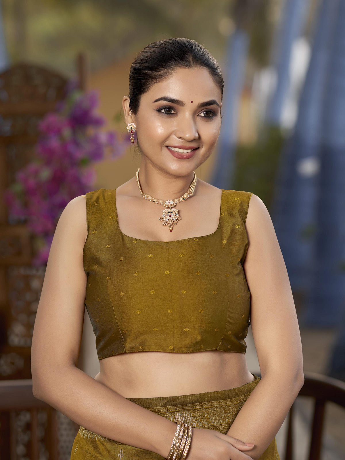 MANOHARI Banarasi Silk Blend Jacquard Work Saree - Yellow | Grocsy