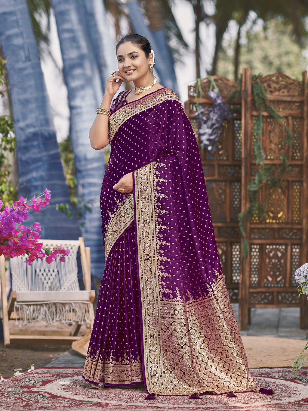 MANOHARI Banarasi Silk Blend Jacquard Work Saree - Purple | Grocsy