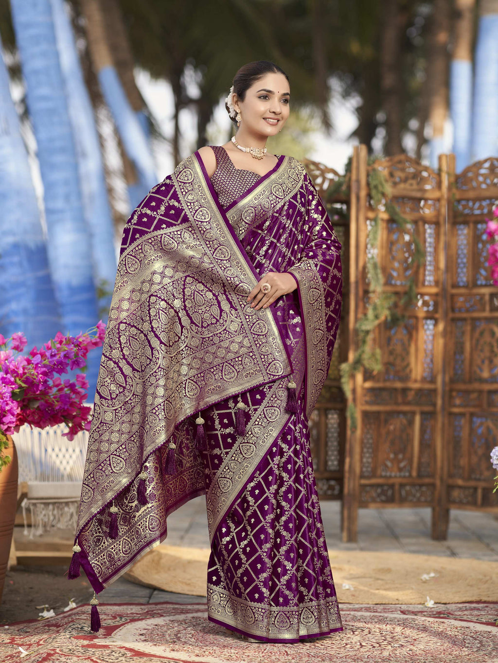 MANOHARI Banarasi Silk Blend Jacquard Work Saree - Purple | Grocsy