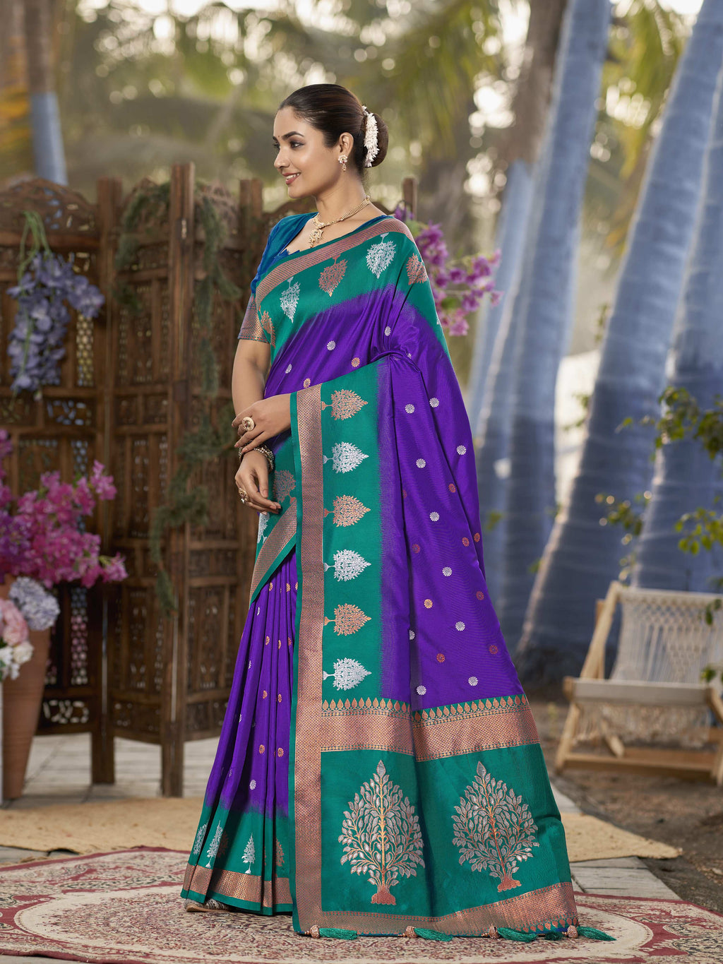 MANOHARI Banarasi Silk Blend Jacquard Work Saree - Purple | Grocsy