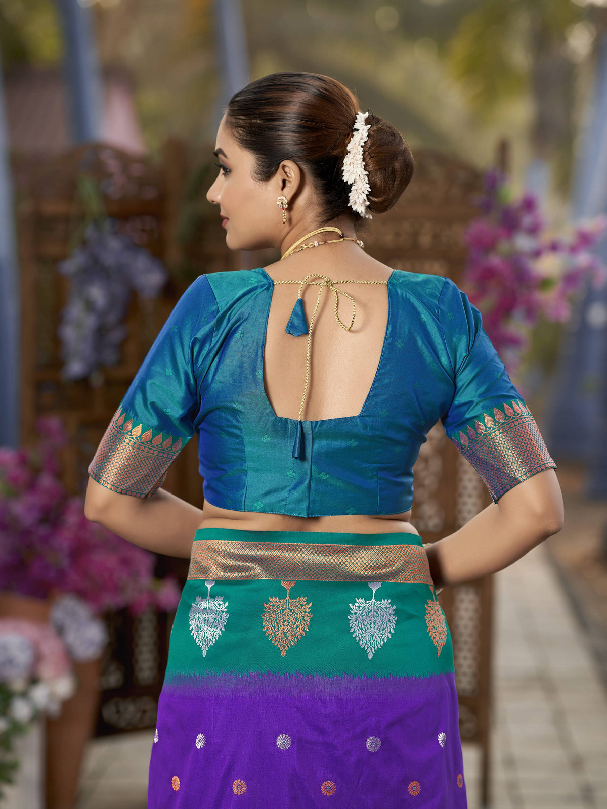MANOHARI Banarasi Silk Blend Jacquard Work Saree - Purple | Grocsy