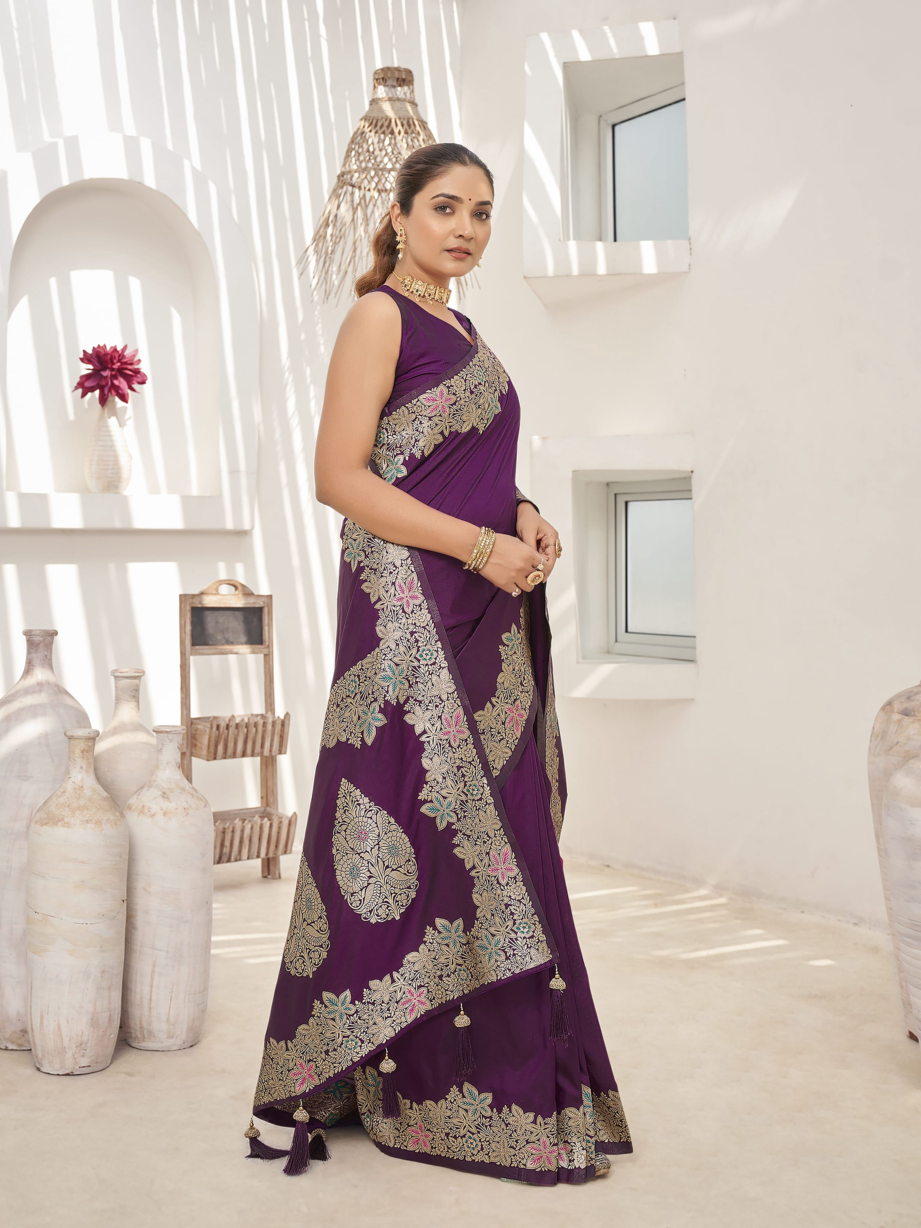 MANOHARI Banarasi Silk Blend Jacquard Work Saree - Purple | Grocsy