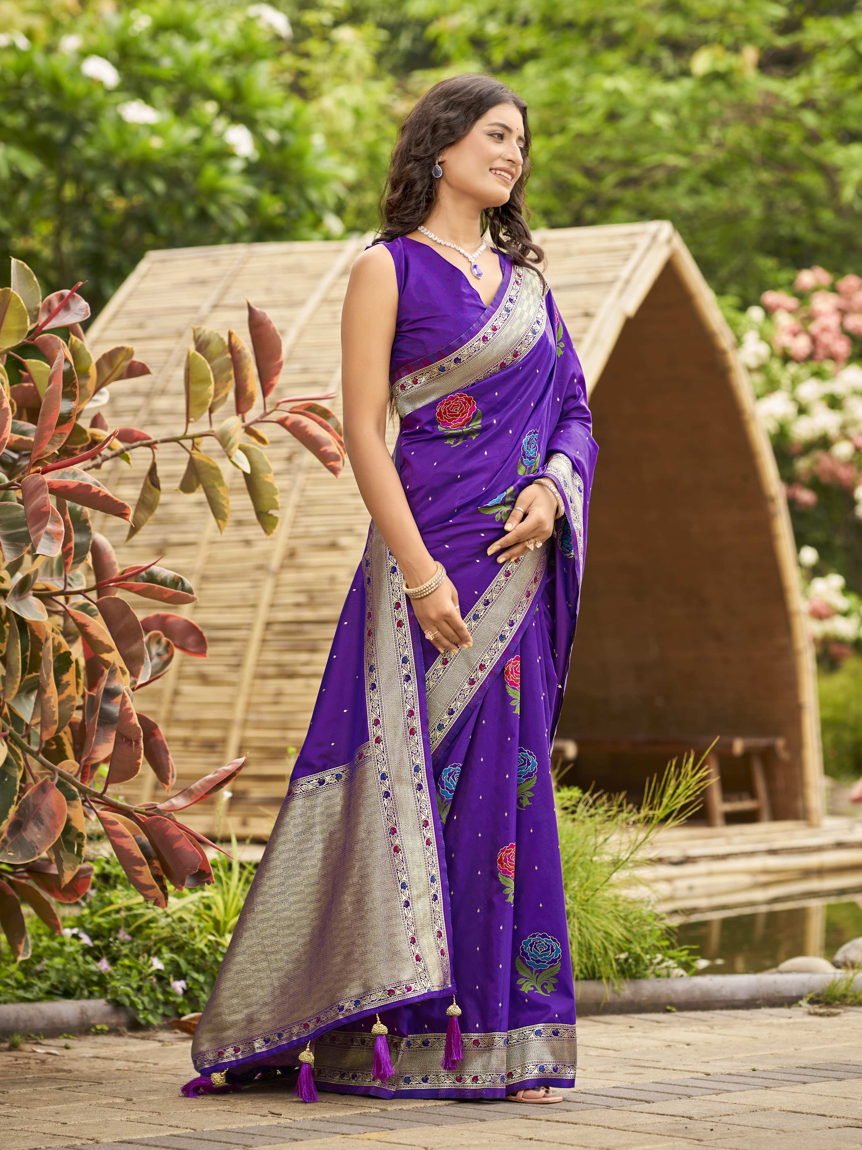 MANOHARI Banarasi Silk Blend Jacquard Work Saree - Purple | Grocsy