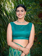 MANOHARI Banarasi Silk Blend Jacquard Work Saree - Green | Grocsy