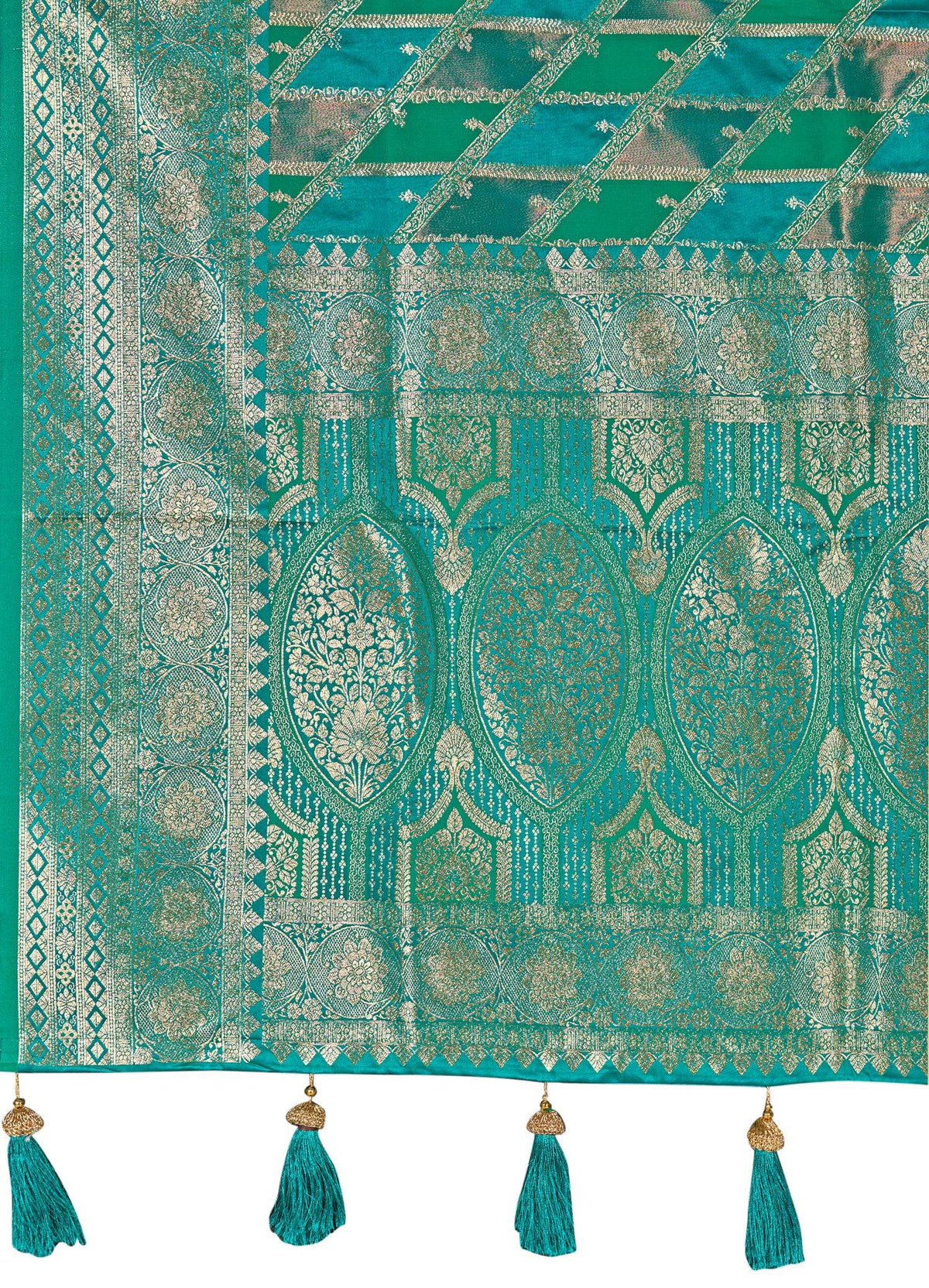MANOHARI Banarasi Silk Blend Jacquard Work Saree - Green | Grocsy