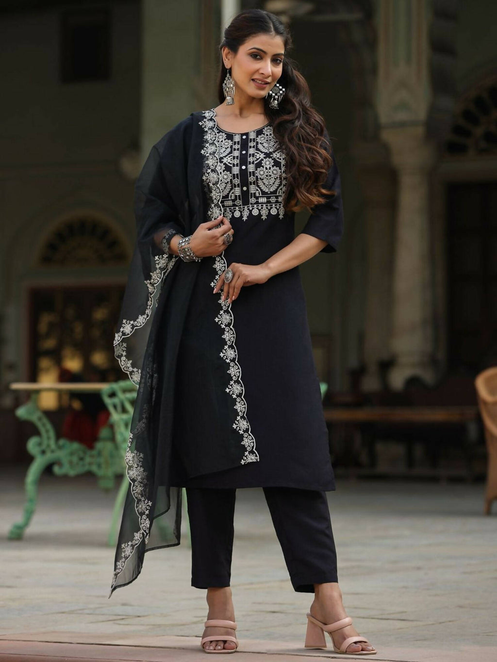 Juniper Women's Black Chinnon Solid Embroidered Kurta Set | Grocsy
