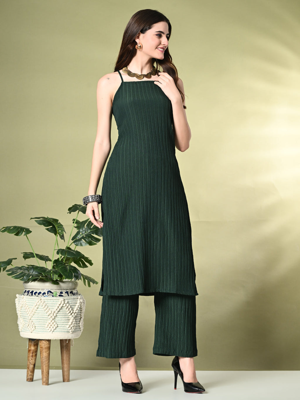 Myshka Women's Self Design Shoulder Straps Kurta & Palazzos Sets in Green Color | Grocsy