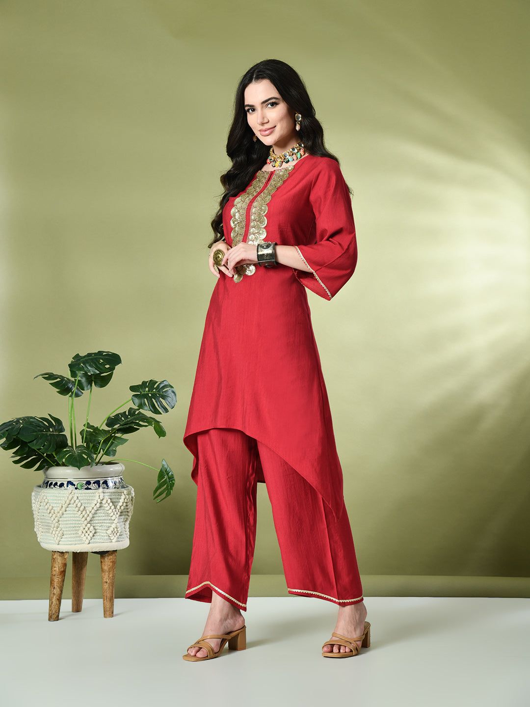 Myshka Women's Embroidered Keyhole Neck Bell Sleeves Kurta & Palazzos Sets in Red Color | Grocsy