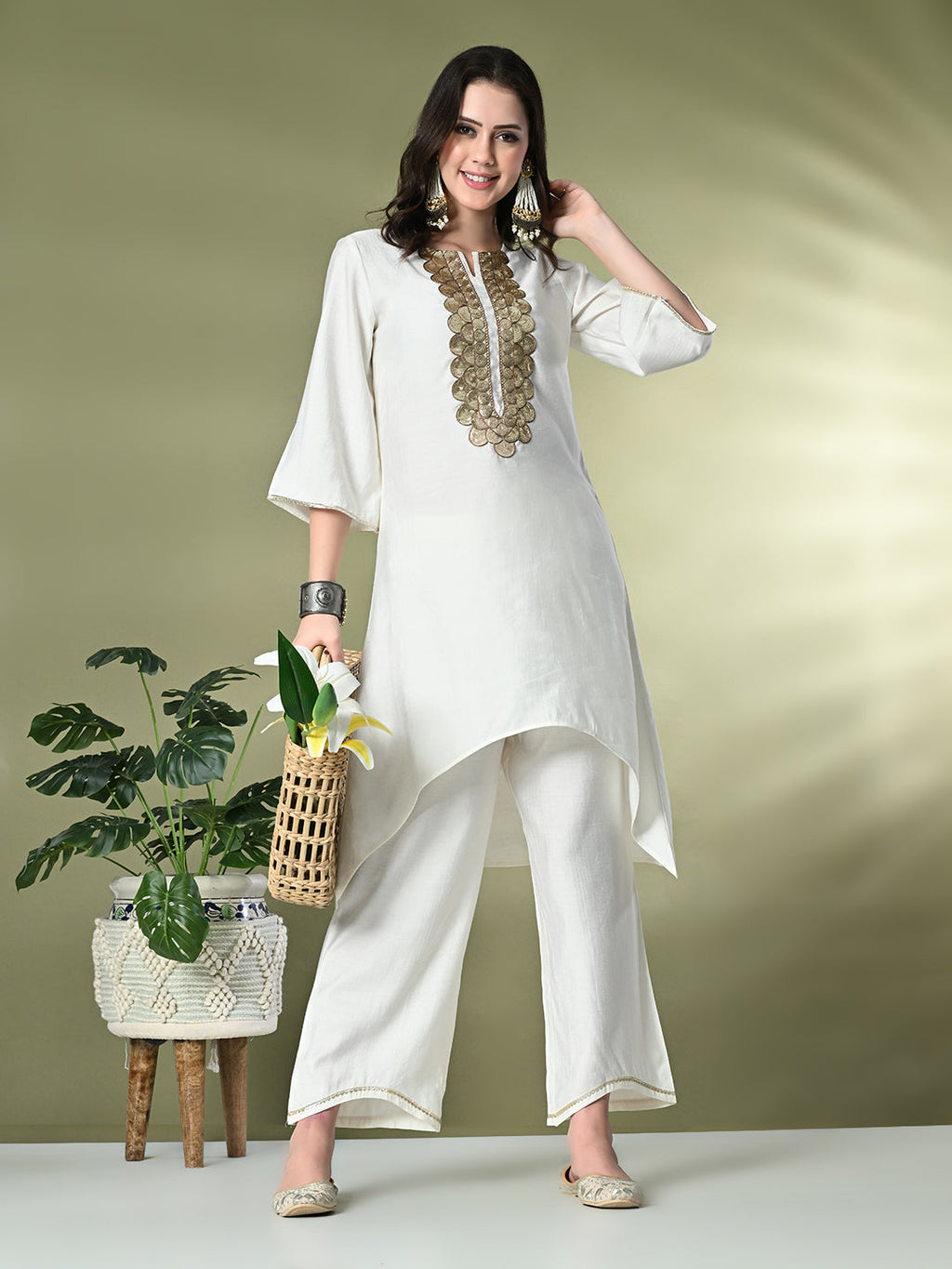 Myshka Women's Embroidered Keyhole Neck Bell Sleeves Kurta & Palazzos Sets in White Color | Grocsy