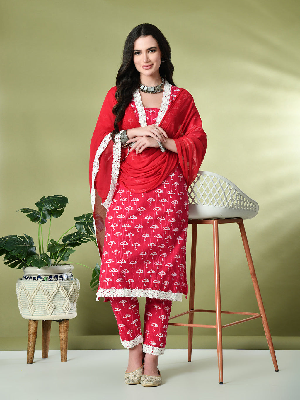 Myshka Women's Printed V-Neck Bell Sleeves Kurta & Trousers With Dupatta Sets in Pink Color | Grocsy