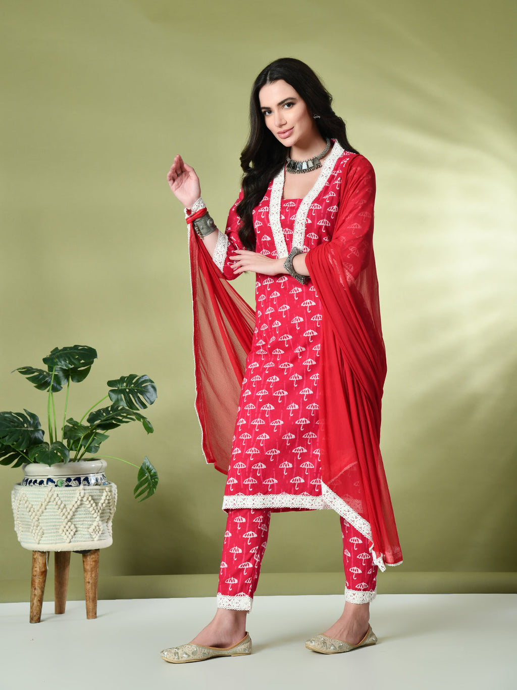 Myshka Women's Printed V-Neck Bell Sleeves Kurta & Trousers With Dupatta Sets in Pink Color | Grocsy