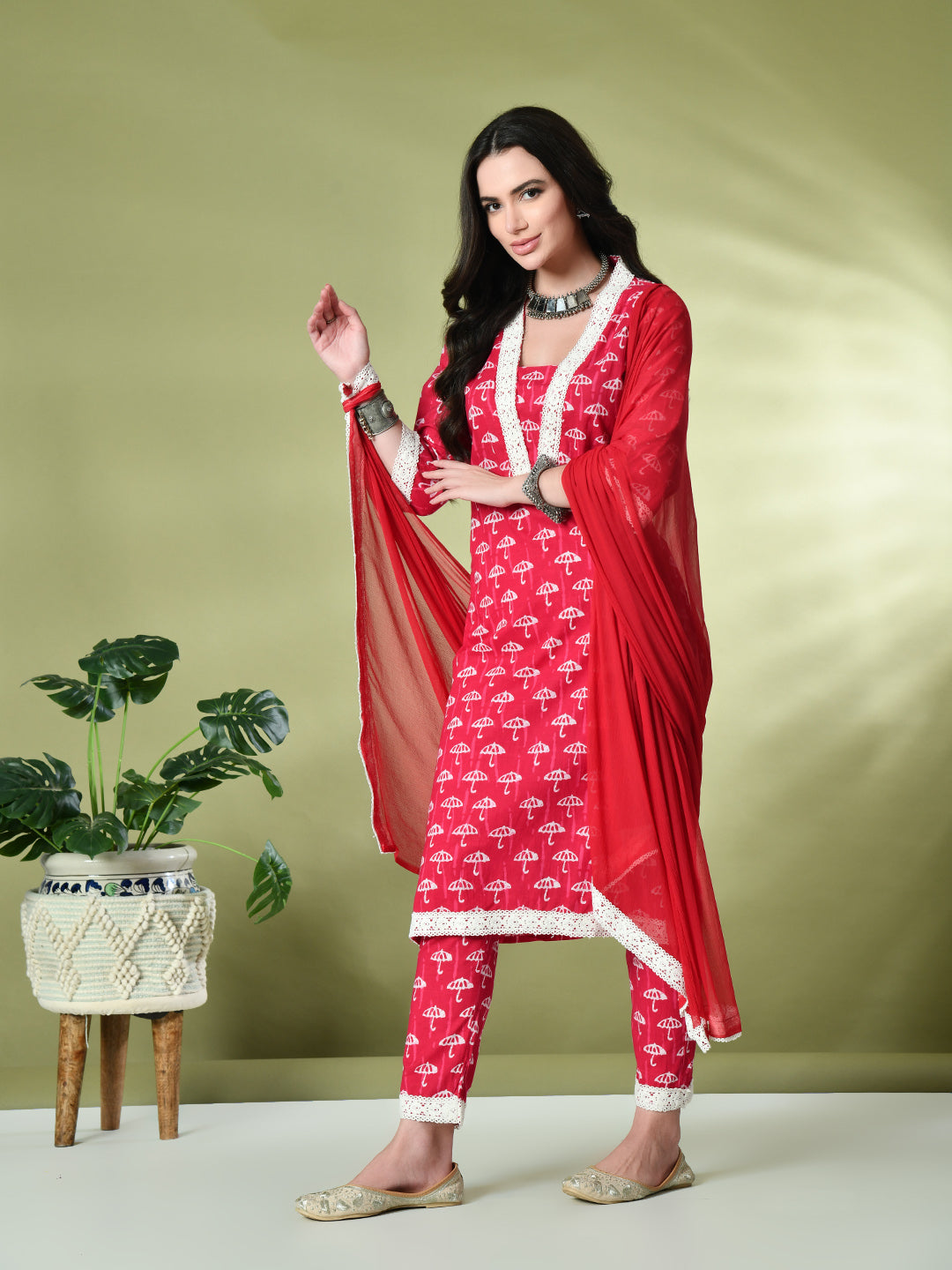 Myshka Women's Printed V-Neck Bell Sleeves Kurta & Trousers With Dupatta Sets in Pink Color | Grocsy