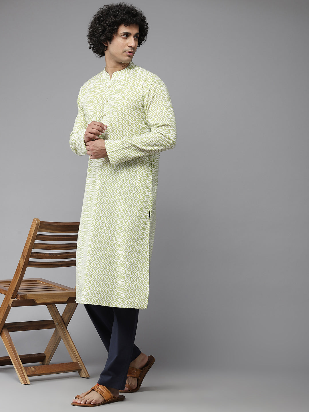 MULTI SHADES Men Navy Solid Pyjamas | Grocsy