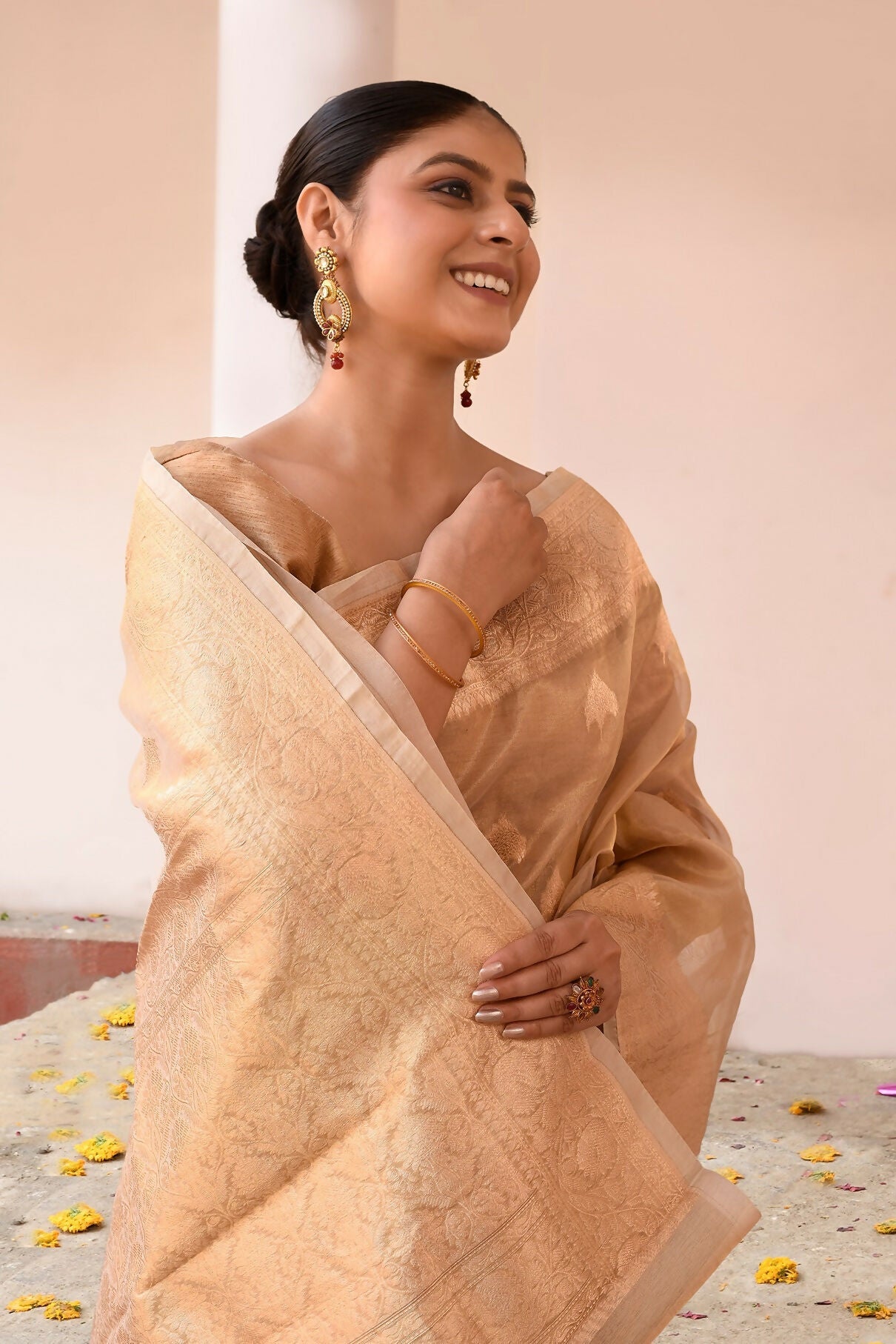 Joban Fashion Gold Banarasi Kora Tissue Pure Handloom Banarasi Silk Saree | Grocsy