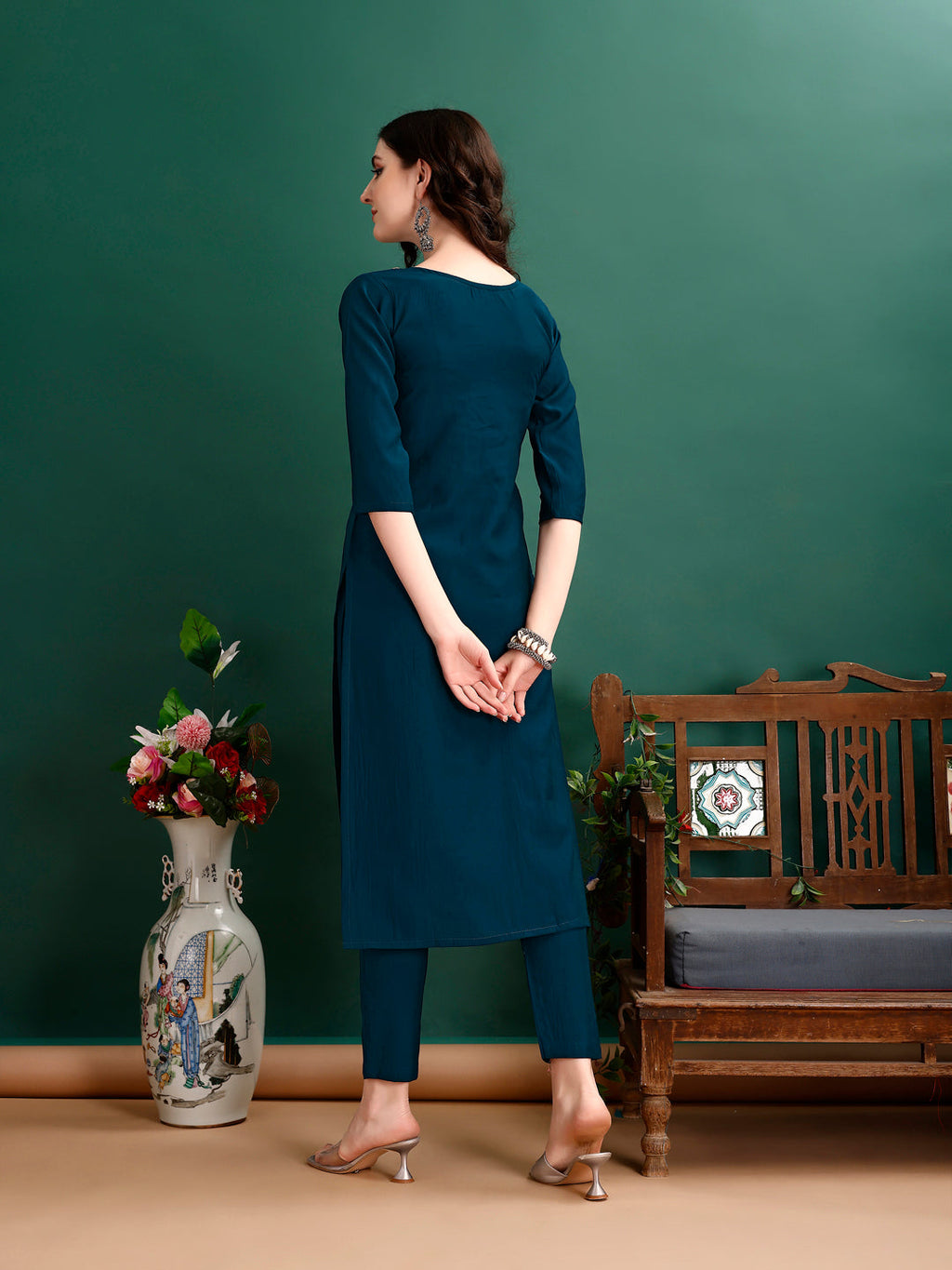 Hand Embroidered Kurta With Pant & Organza Printed Dupatta, Multicolor - Hiral Fashion | Grocsy