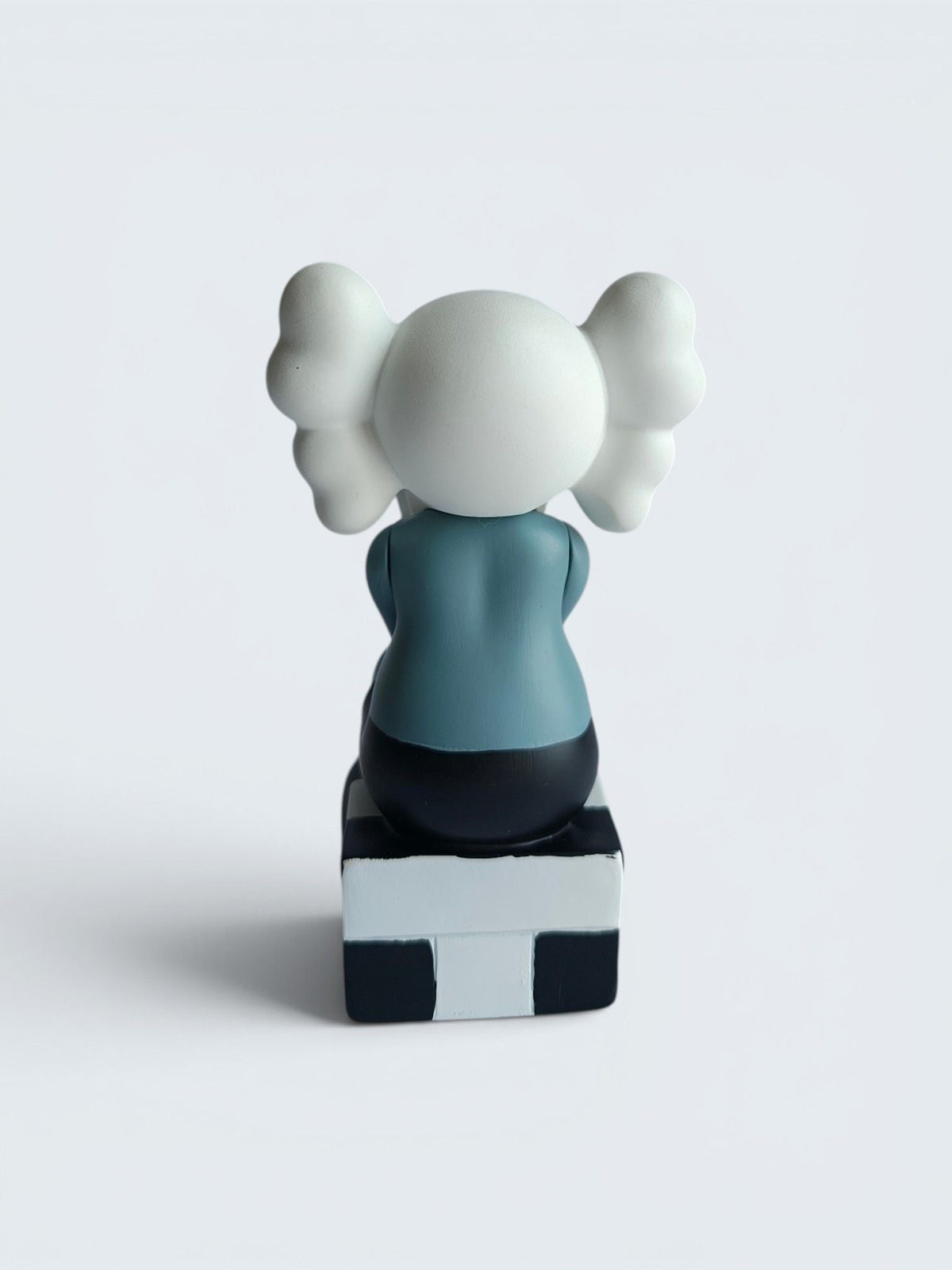 Sun Mun Decors KAWS-Inspired Companion Figure - Passing Through | Grocsy