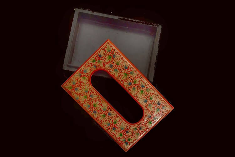 Nizalia Chinar Leaf Embossed Red Paper Mache Tissue Paper Holder | Grocsy