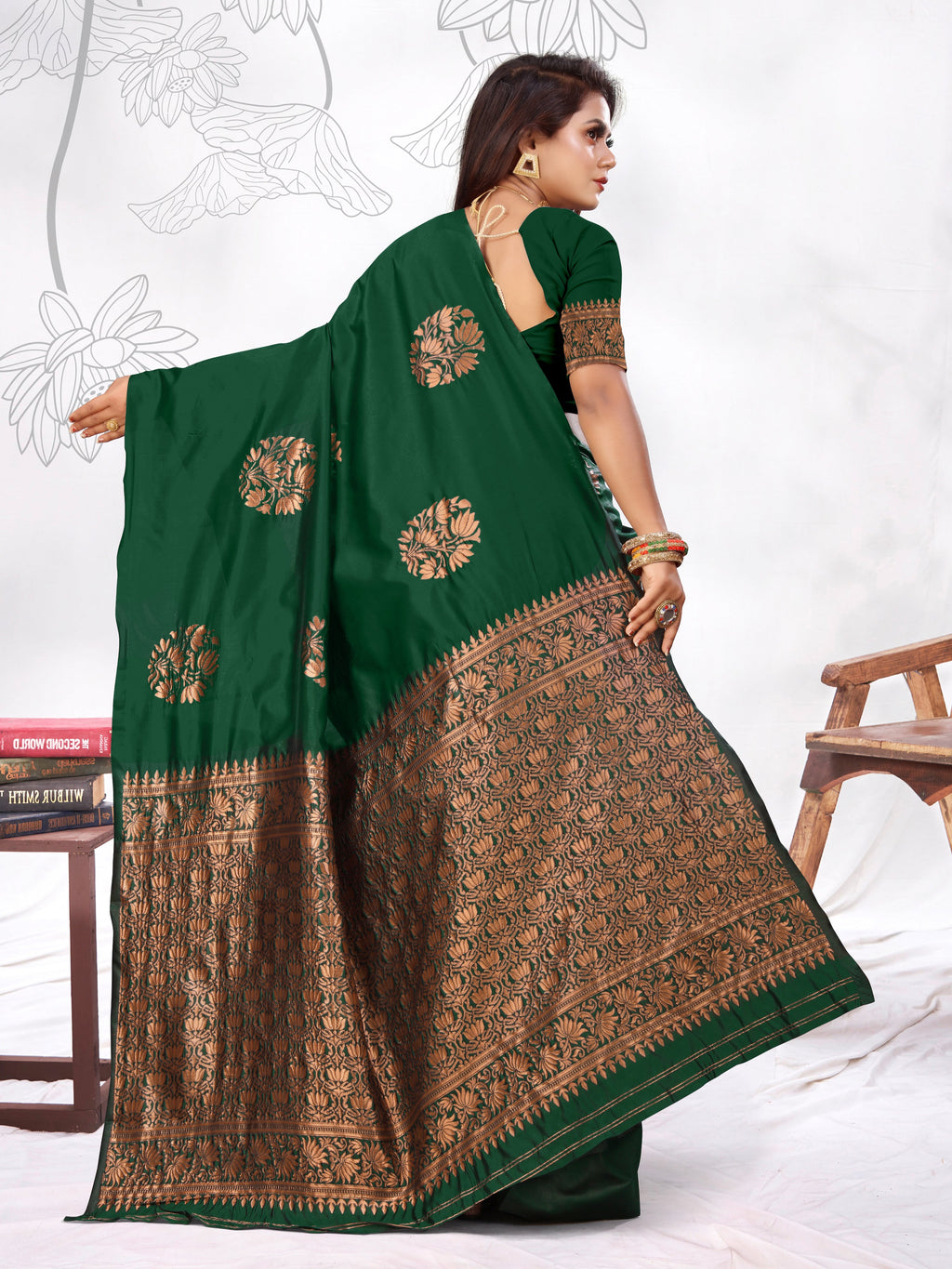 Vedant Vastram Litchi Silk Designer Banarasi Saree - Green | Grocsy