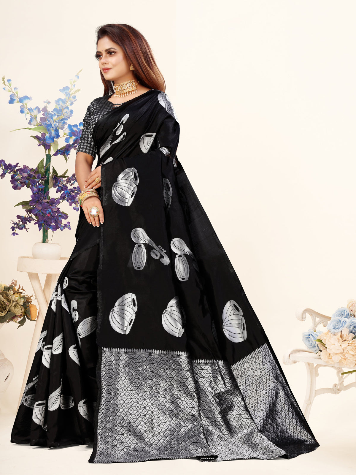 Vedant Vastram Litchi Silk Designer Banarasi Saree - Black | Grocsy