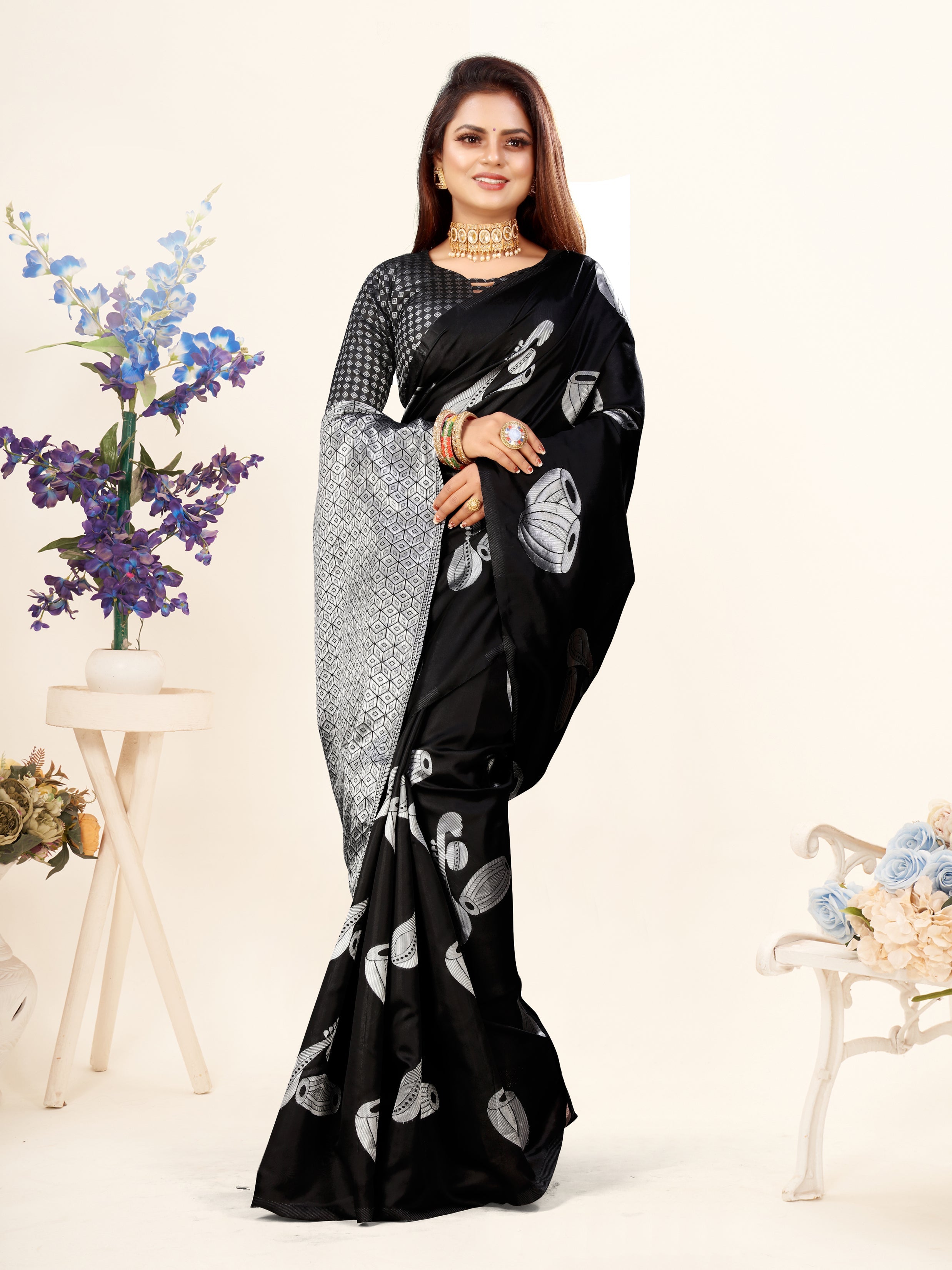 Vedant Vastram Litchi Silk Designer Banarasi Saree - Black | Grocsy