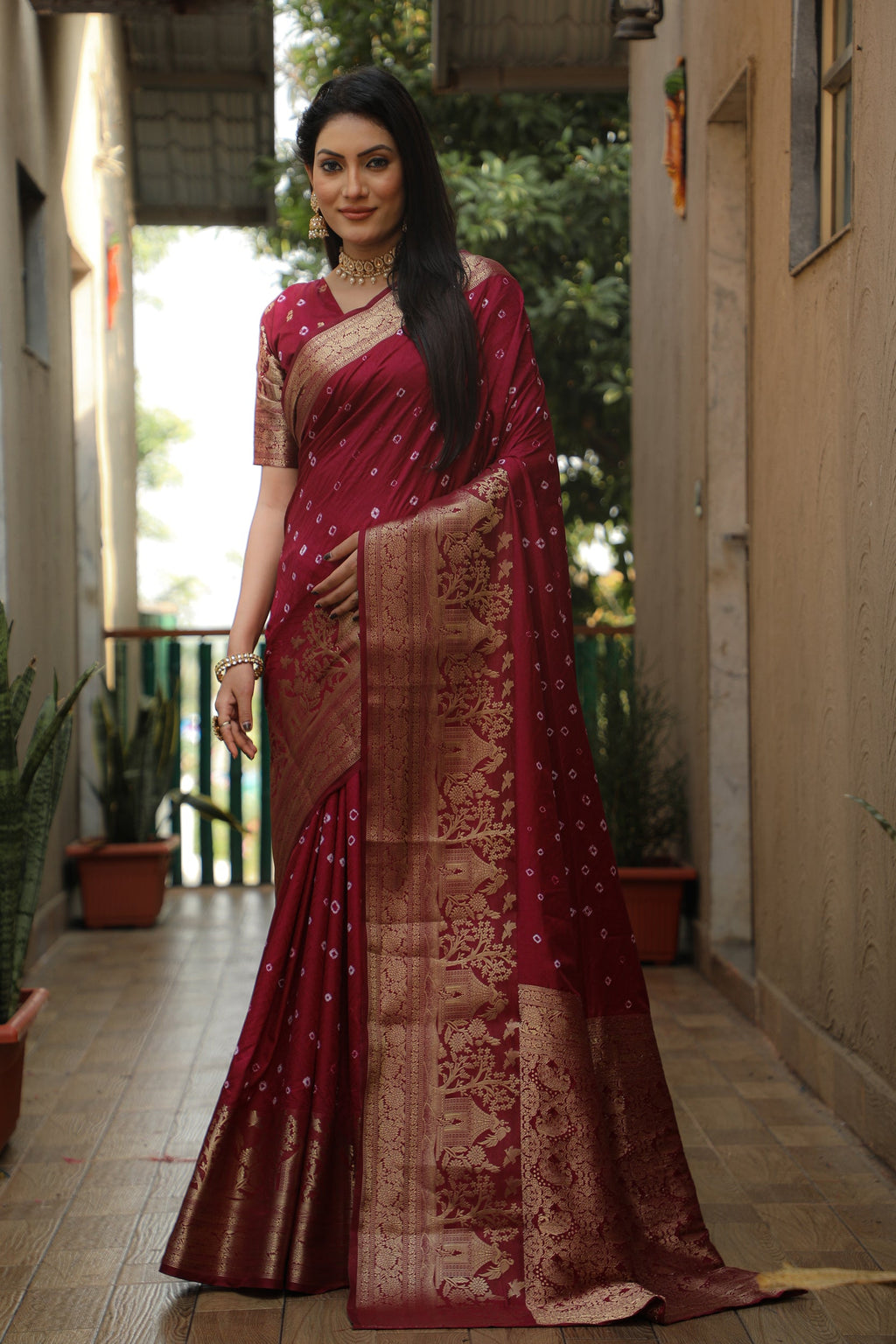 Lorenvalley Premium Pure Handmade Bandhej Kanjivaram silk saree with Zari Weaving Rich Pallu saree - Maroon | Grocsy