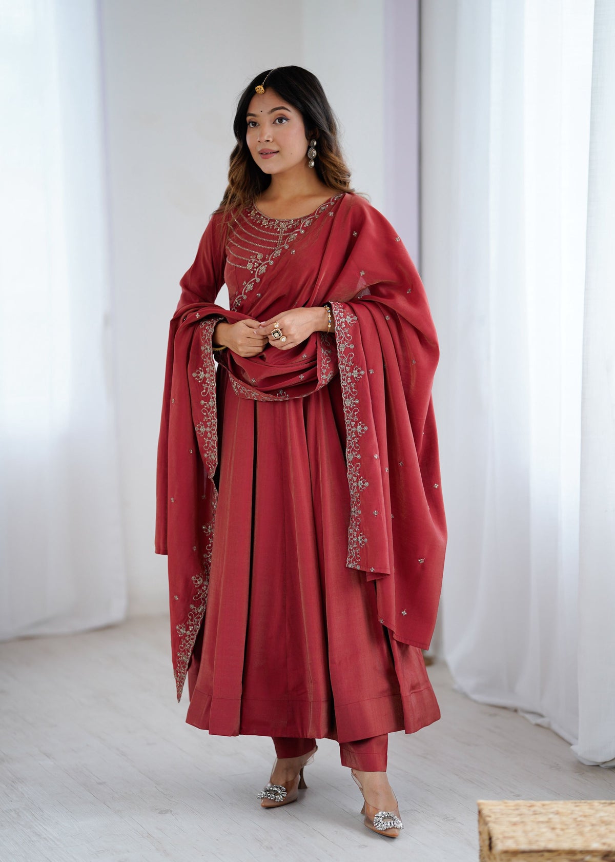 Lorenvalley Fashion Maroon Roman Shimmer Chanderi Silk Yoke Fancy Handwork Beads Work Anarkali Kurta Pant With Dupatta Set | Grocsy
