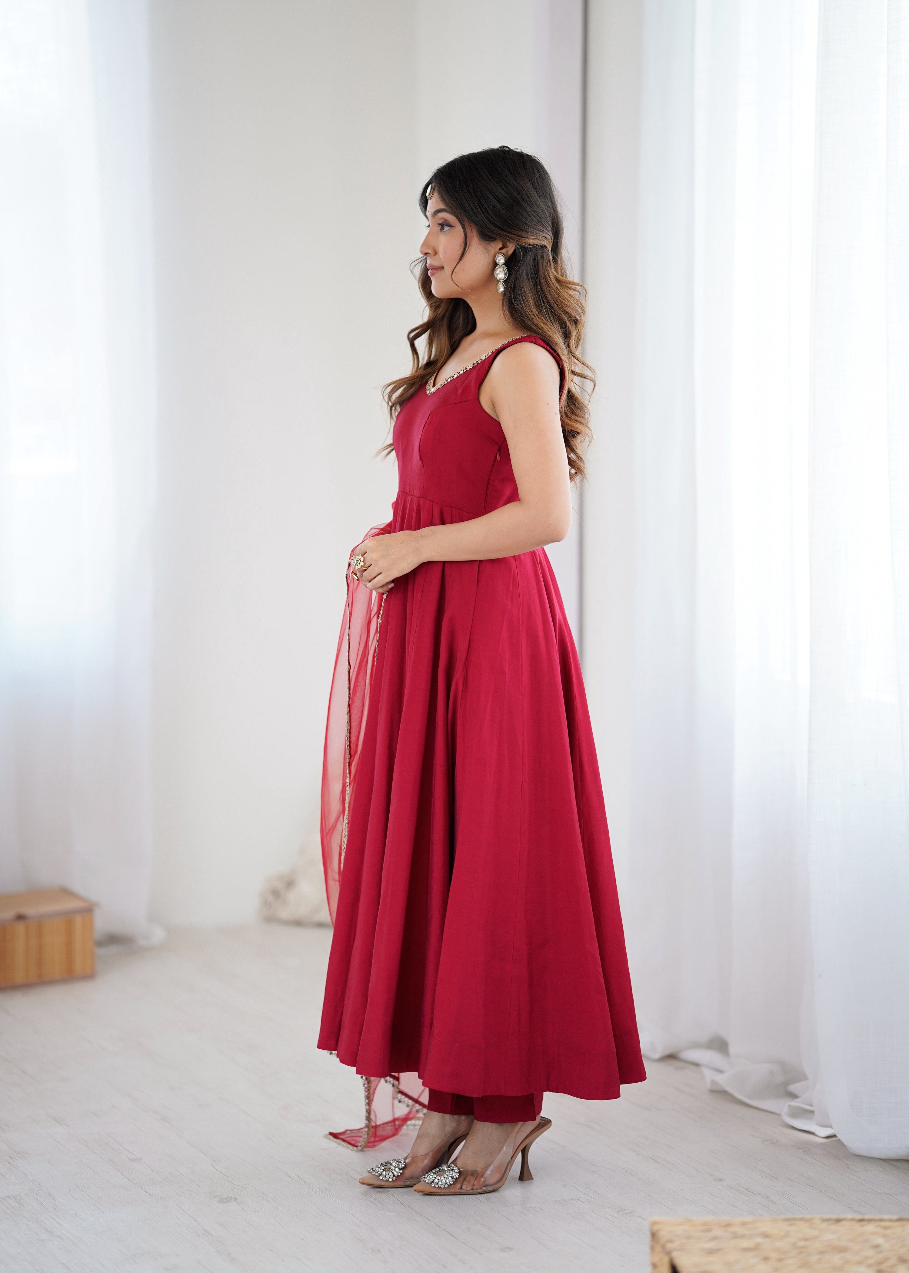 Lorenvalley Fashion Maroon Pure Romansilk Chanderi Fabric Yoke Fancy Lace Work Anarkali Kurta Pant With Dupatta Set | Grocsy