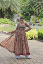 Lorenvalley Maroon Printed Cotton With Kutchi Gamthi Work And Kodi Lace Kurti | Grocsy