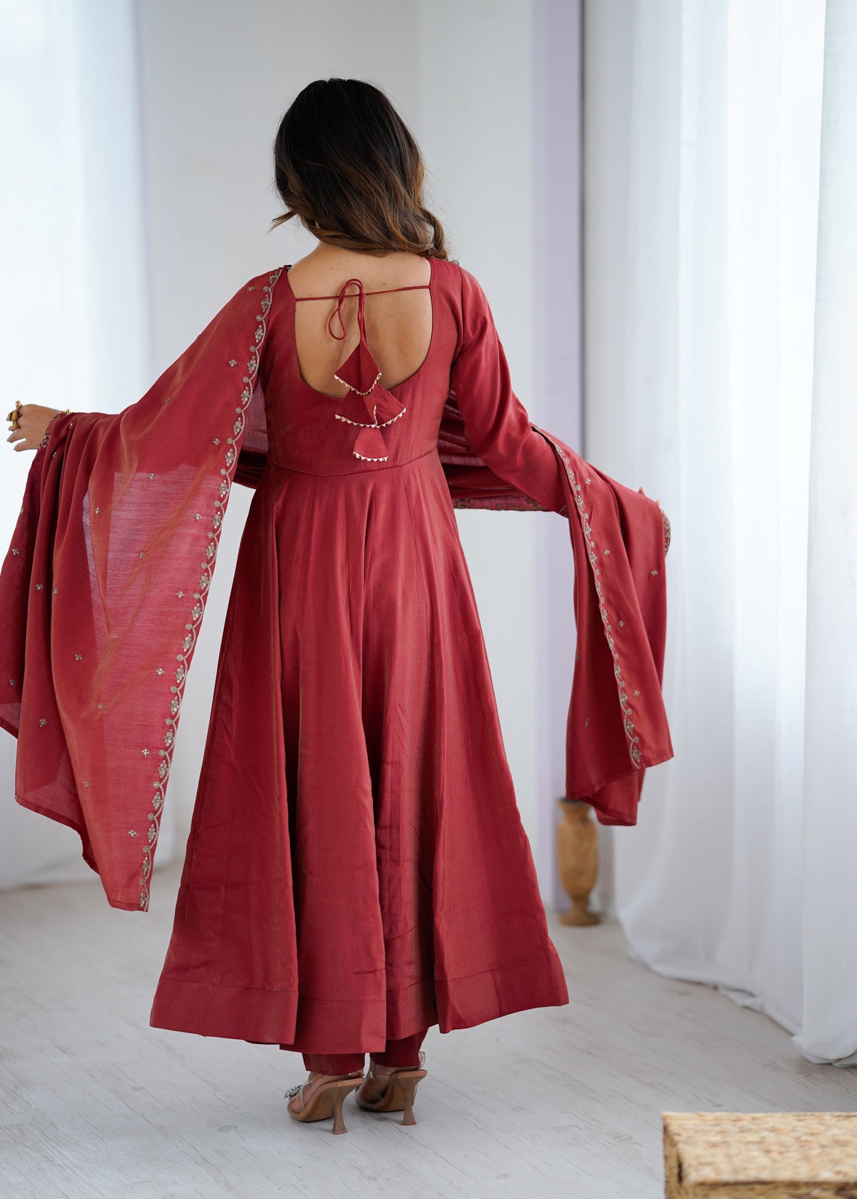 Lorenvalley Fashion Maroon Roman Shimmer Chanderi Silk Yoke Fancy Handwork Beads Work Anarkali Kurta Pant With Dupatta Set | Grocsy